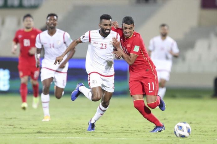 女王脚奴文章
